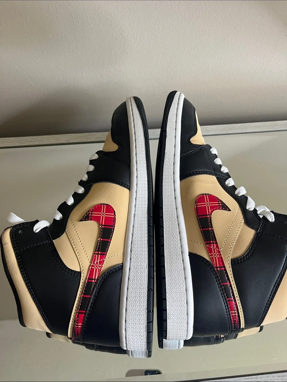 Air Jordan 1 Mid SE Tartan Swoosh tan/red tennis shoes men’s size 8/womens 9.5